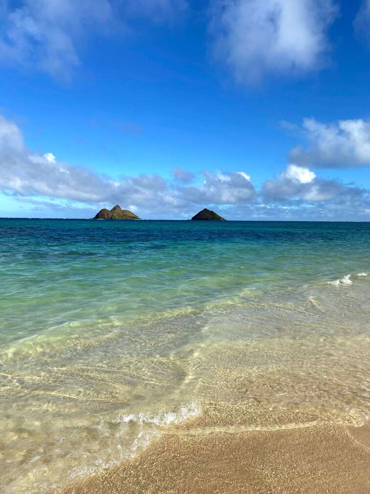 Clear water in Lanikai Beach, Oahu.